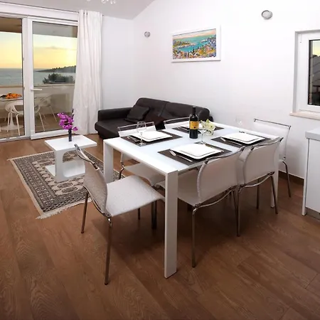 Apartment Marina