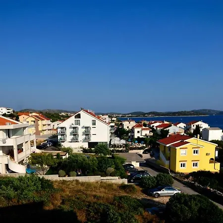 Apartment Marina